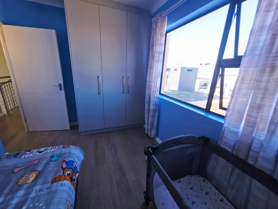 5 Bedroom Property for Sale in Sandown Western Cape